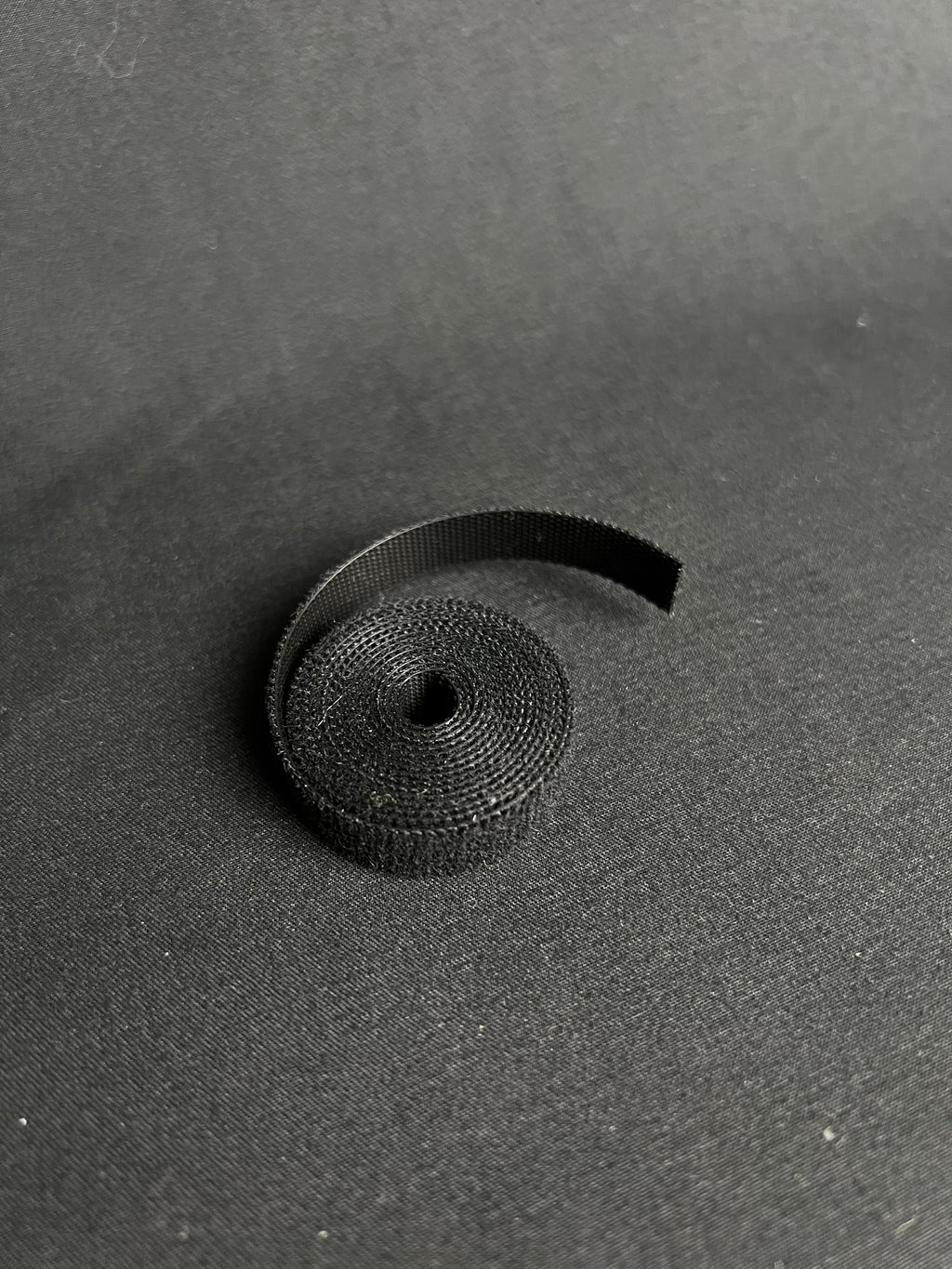 Klettband (Grün oder Schwarz)